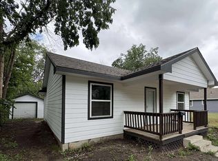 618 E 7th Ave, Hutchinson, KS 67501