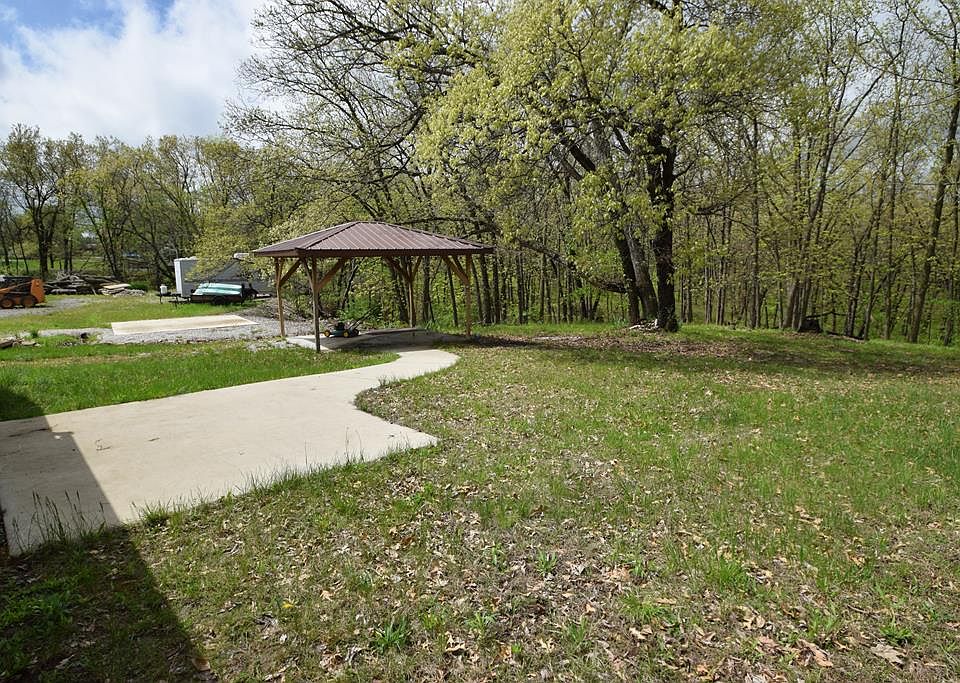 1st image of 17217 Hickory Ct