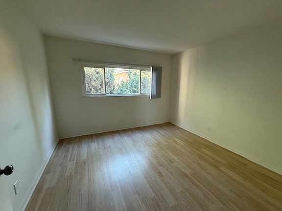 2nd image of 5138 Zelzah Ave #107A