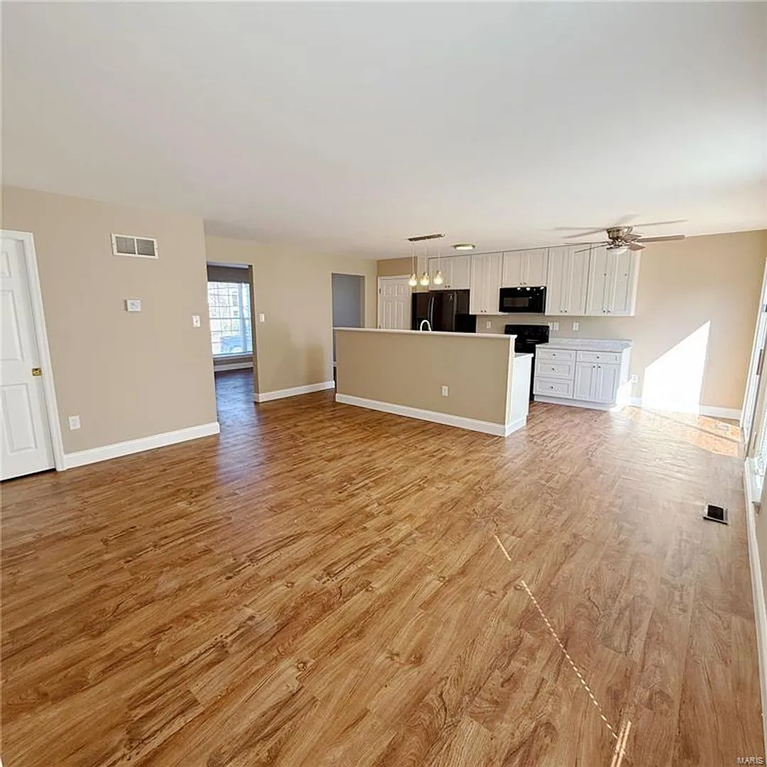 43 Edenshire Court #76b | O'Fallon 63368 — Photo 4