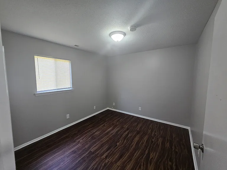 807A Forest Dale Ln #A — Photo 9