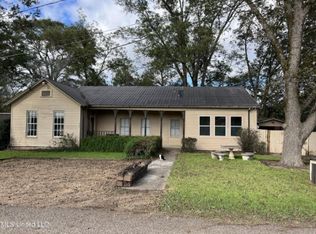 202 High St, Bolton, MS 39041