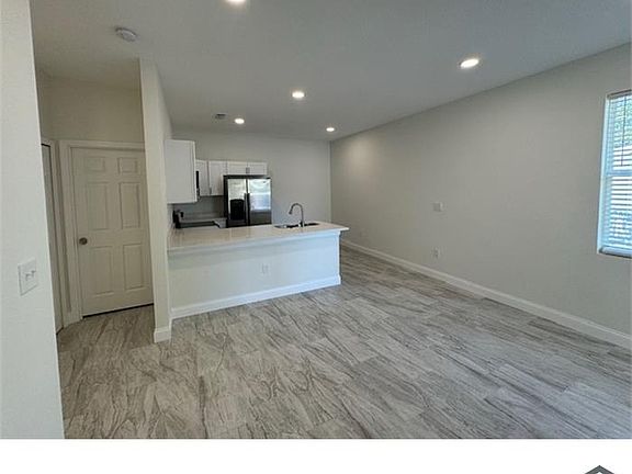 4th image of 538 Washington Ave #538