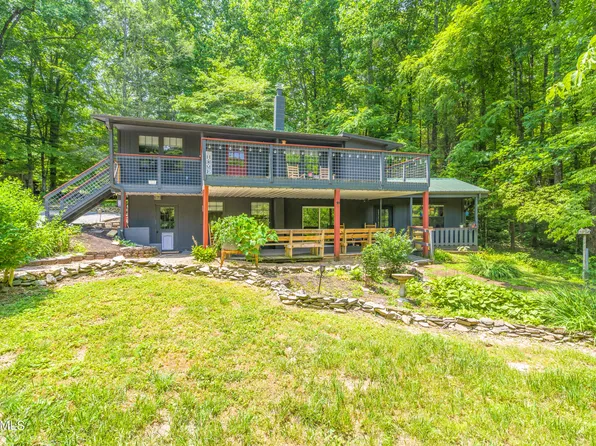114 Pam Ln, Townsend, TN 37882