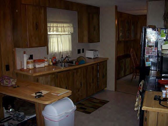 5th image of 365 Kelly Dr