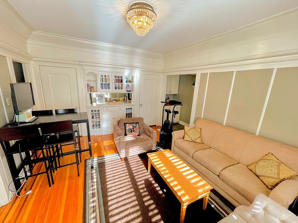 1st image of 2299 Sacramento St APT 2