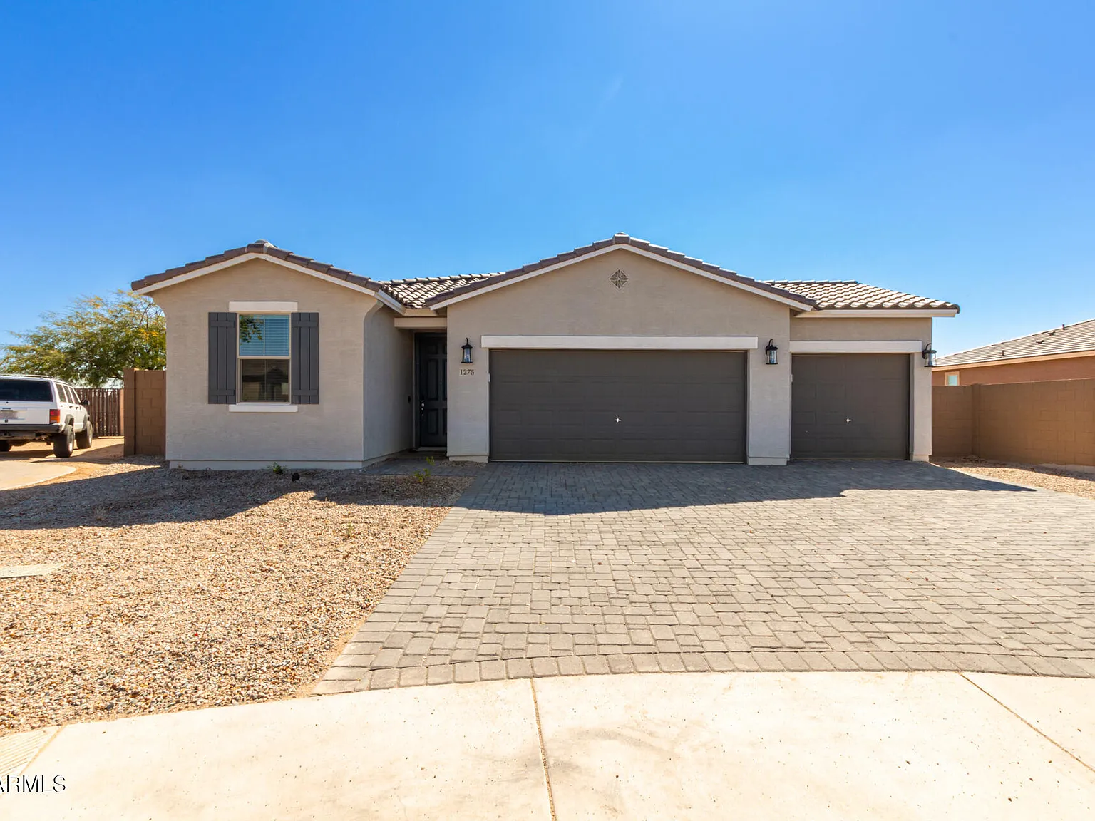 3 bed, 2.0 bath, 1590 sqft, $1,850 — Photo 2