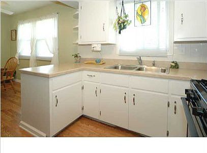 5th image of 5561 Rockridge Dr NE