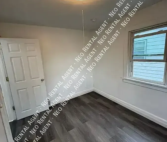 10214 Avon Ave — Photo 10