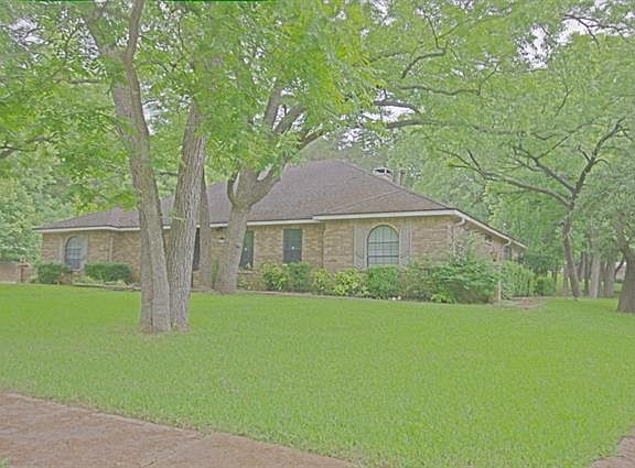 5th image of 270 Creekwood Dr