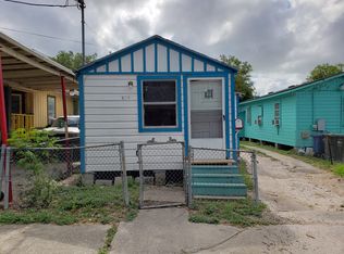 814 Dolores St, Corpus Christi, TX 78405
