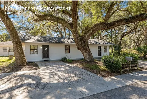 3200 NE 56th Ave #A Photo 1