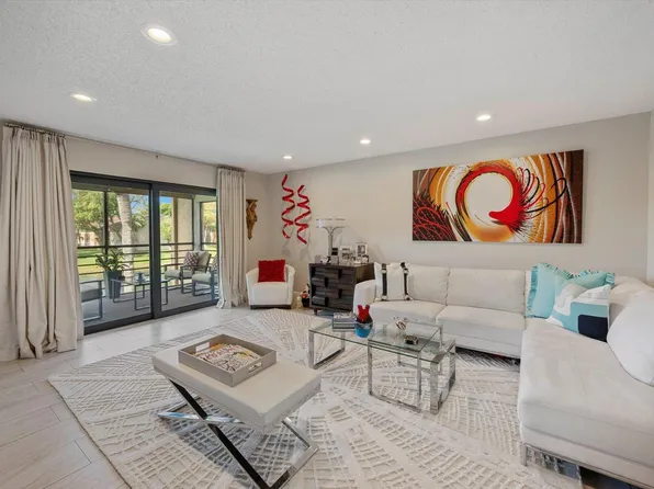 145 Lake Nancy Lane #232, West Palm Beach, FL 33411