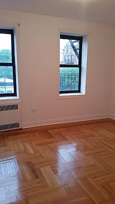 Rented by Lang Realty LLC | media 26