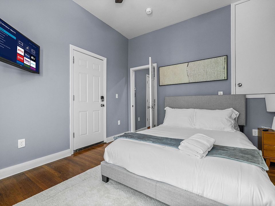 1st image of 60 Saint James St #1