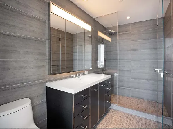 252 South Street image 10 of 15