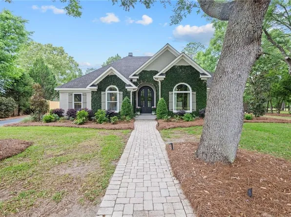 3900 Lakefront Dr, Mobile, AL 36695