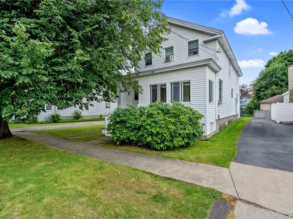 216 W 6th St, Oswego, NY 13126