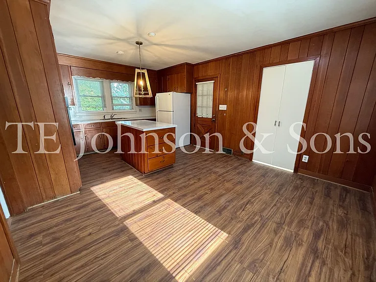 5535 Robinhood Rd — Photo 25