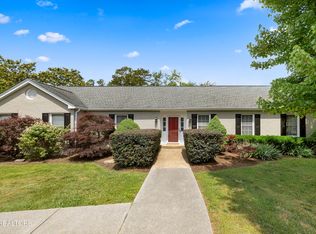 5501 River Point Cove Rd, Knoxville, TN 37919