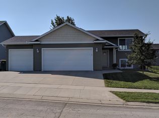 5900 51st St NW, Rochester, MN 55901