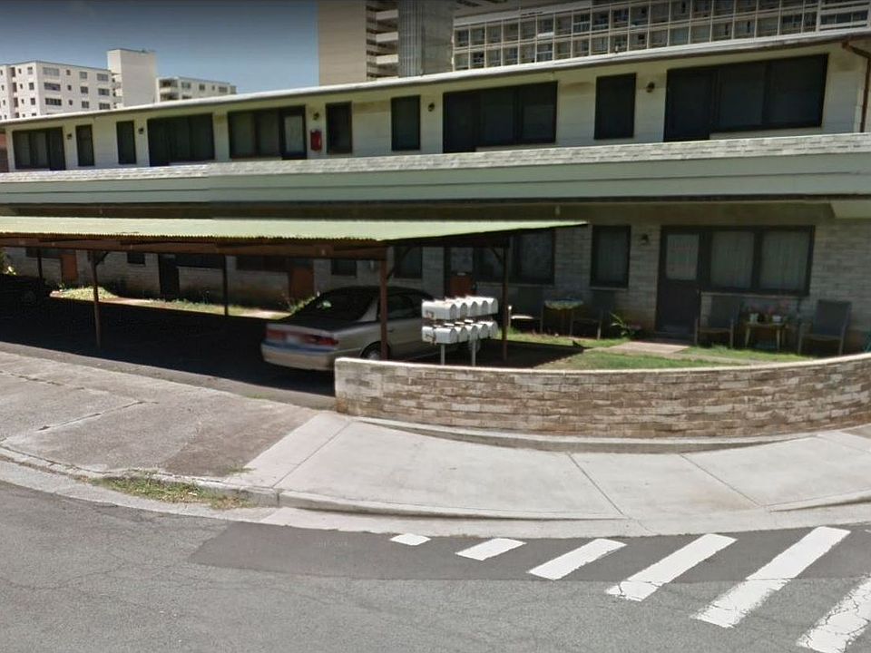 1st image of 546 Kamoku St APT 9