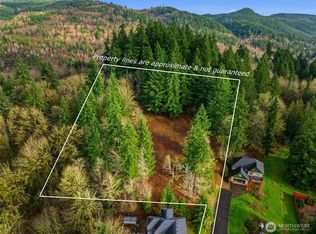 945 Edinburgh Ct, Kelso, WA 98626