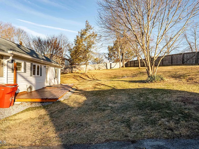 172 Hopper Rd — Photo 28