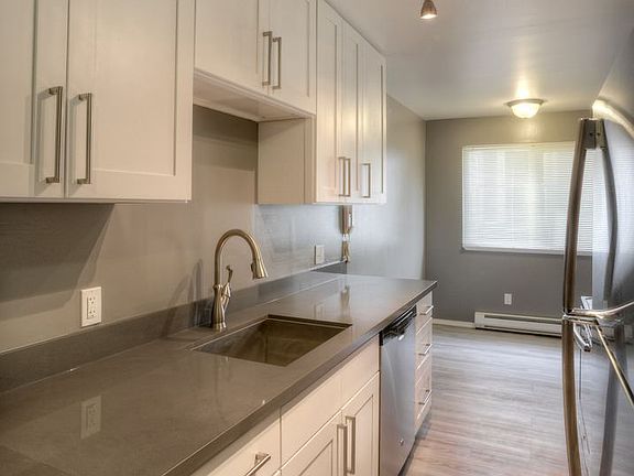 4th image of 615 12th Ave E APT 101