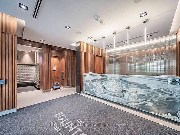 3rd image of 125 Redpath Ave #1206
