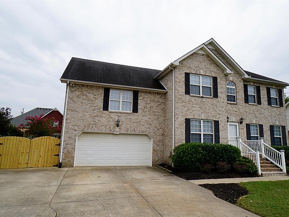 2nd image of 614 Glenties Dr