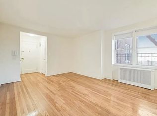 2439 W 2nd St #9, Brooklyn, NY 11223