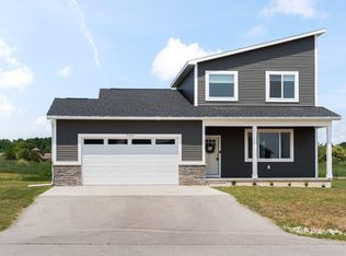 5308 Eaglehurst Dr, Traverse City, MI 49685