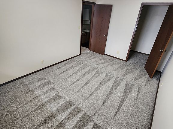 5th image of 662 Faidley Pl APT 8