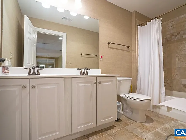 836 Colridge Dr — Photo 14