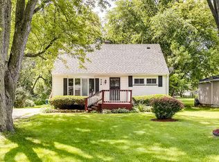 734 Lathem St, Batavia, IL 60510