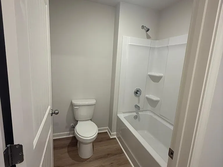 2914 Daxton Ln — Photo 7