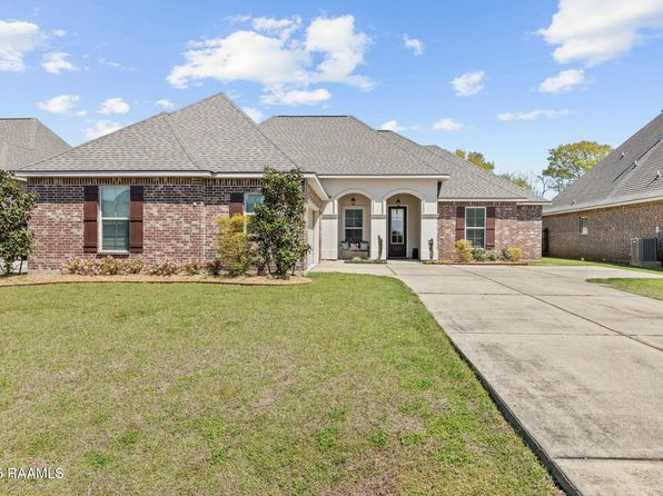 114 Marigold Ln, Maurice, LA 70555
