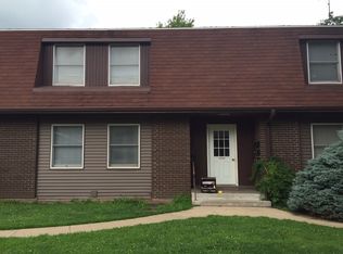 109 E 2nd St APT 7, Prophetstown, IL 61277