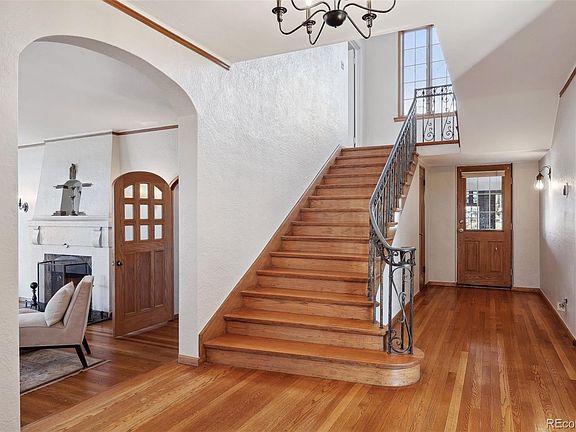 5th image of 3637 E 26th Avenue Parkway