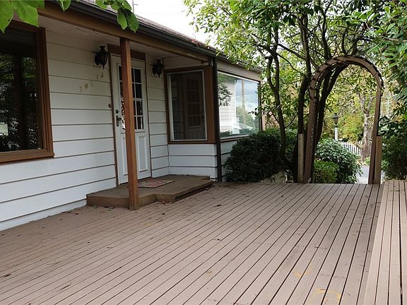 3rd image of 4463 S 175th St