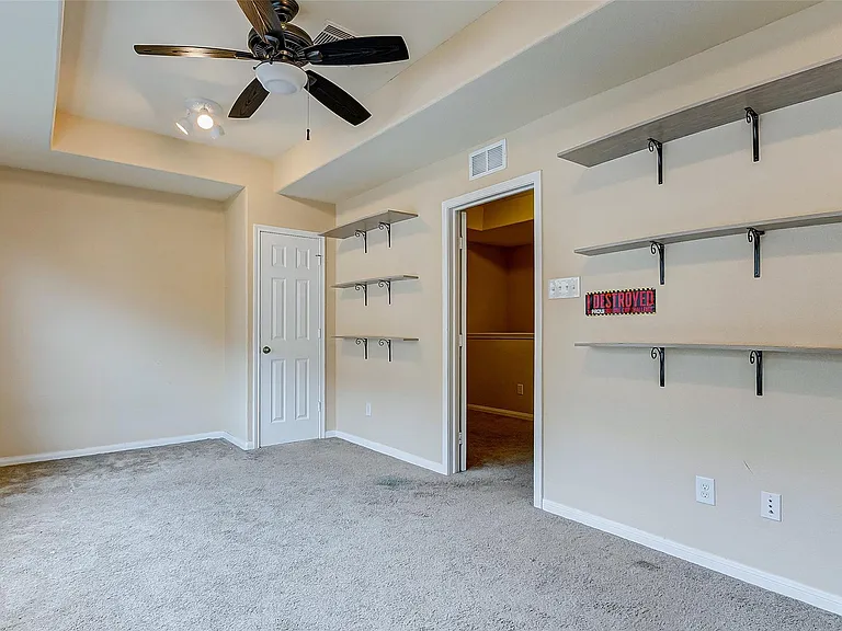 9419 Sparrow Creek Ct — Photo 9