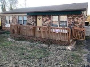 3601 Somerset Dr, Gastonia, NC 28052