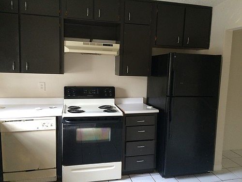 2nd image of 124 Mitchell Pl