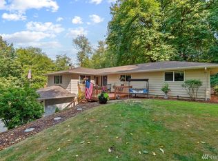 755 Hazel Dell Rd, Castle Rock, WA 98611