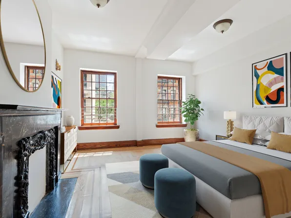 245 East 52nd Street image 6 of 9