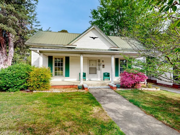 115 N Morgan St, Roxboro, NC 27573