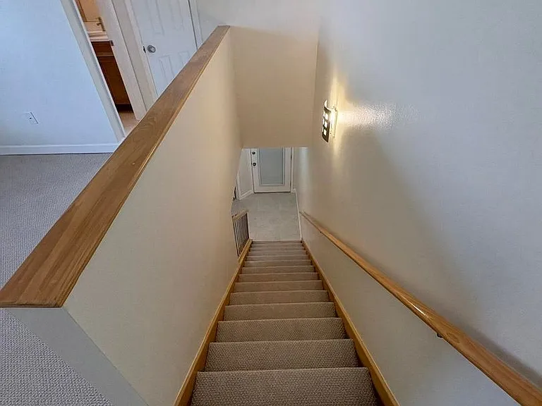 314 Westlake Ct — Photo 21