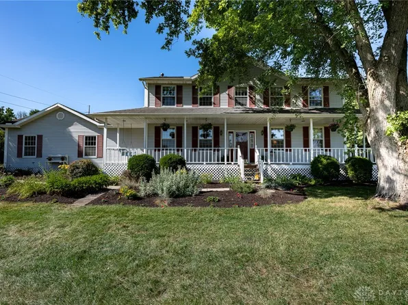 2742 Washington Mill Rd, Bellbrook, OH 45305