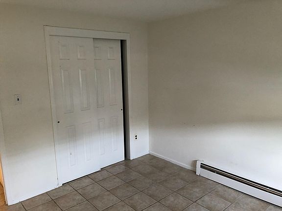 2nd image of 29 Bay Beach Ave #2
